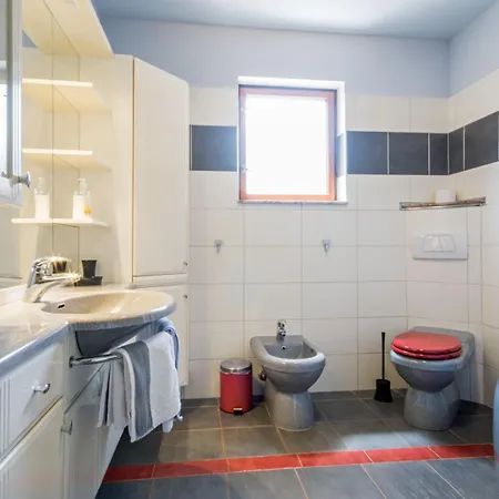 Hébergement de vacances Dean, A Charming And Pet-friendly Close To The Vinež
